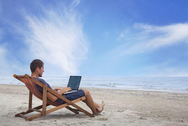 How to be productive and enjoy your vacation at the same time