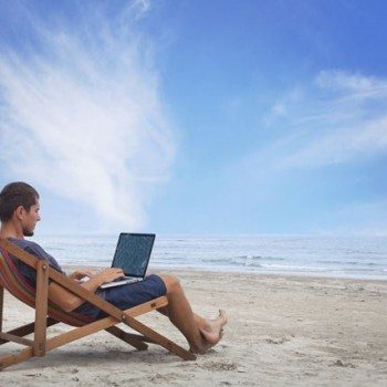 How to be productive and enjoy your vacation at the same time