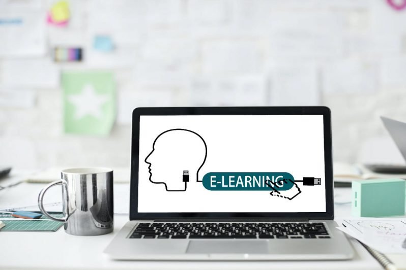 How to successfully implement an e-learning platform in 2021