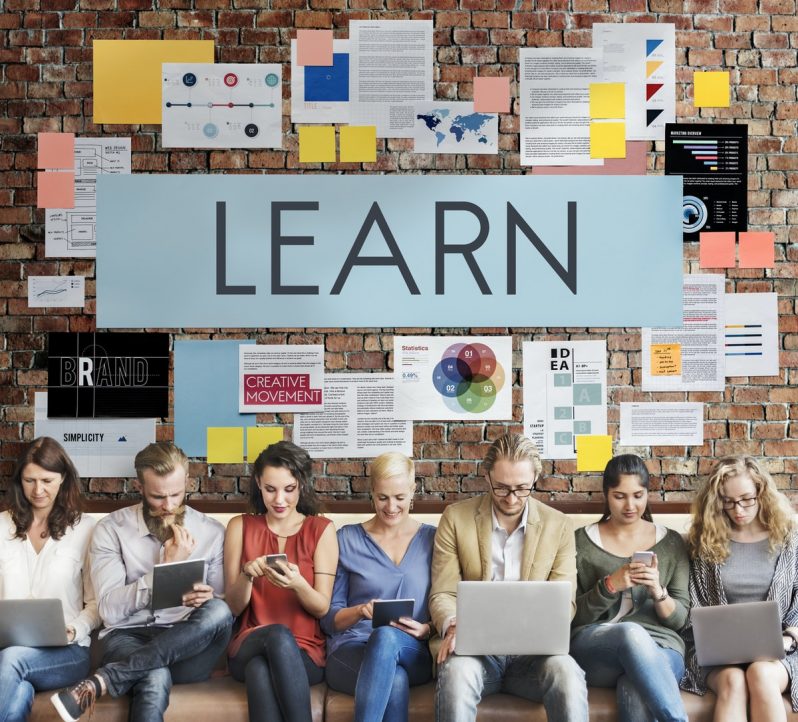 5 beneficios del aprendizaje continuo a través del e-learning para el desarrollo profesional